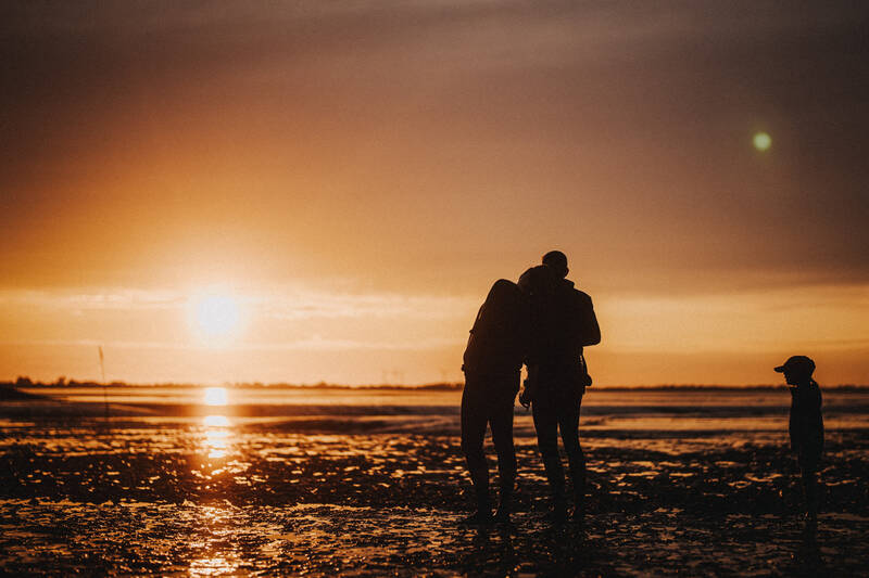 Weite Landschaft Ostfrieslands rund um Norden nahe dem Tides Hotel